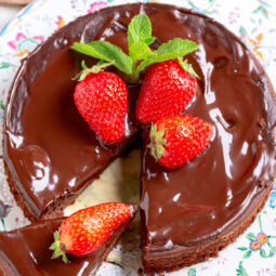 Schokoladen-Dessert ohne Zucker und Mehl (Fitnesskuchen mit Banane & Kakao)