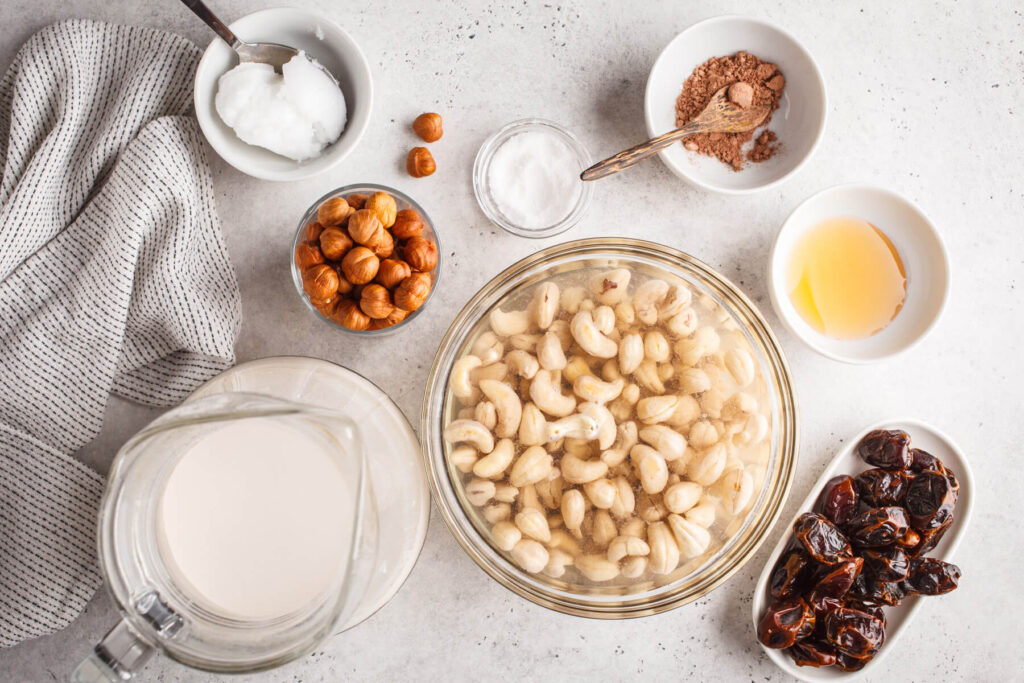 Veganer Schoko-Cashewcake (ohne Backen)