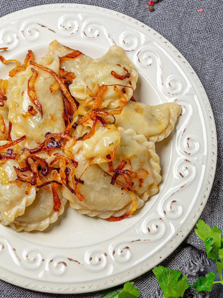 Wareniki mit Kohl – im zarten Brüheteig