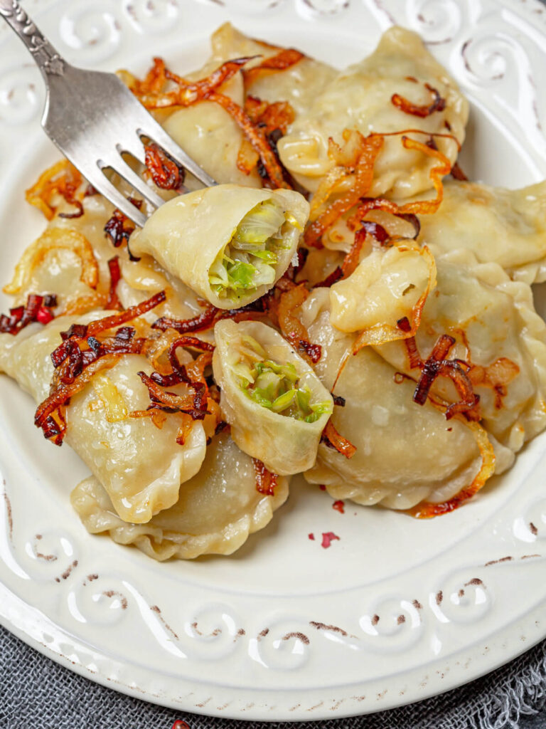 Wareniki mit Kohl – im zarten Brüheteig