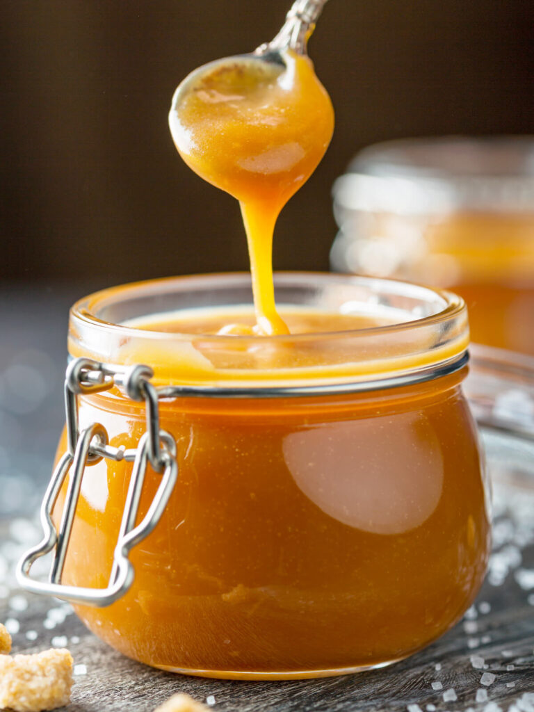 Salzkaramell – Klassische hausgemachte Karamellsauce (Salted Caramel / Caramel au Beurre Salé)