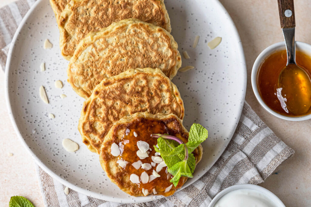 Haferflocken-Pancakes mit Mandelmilch