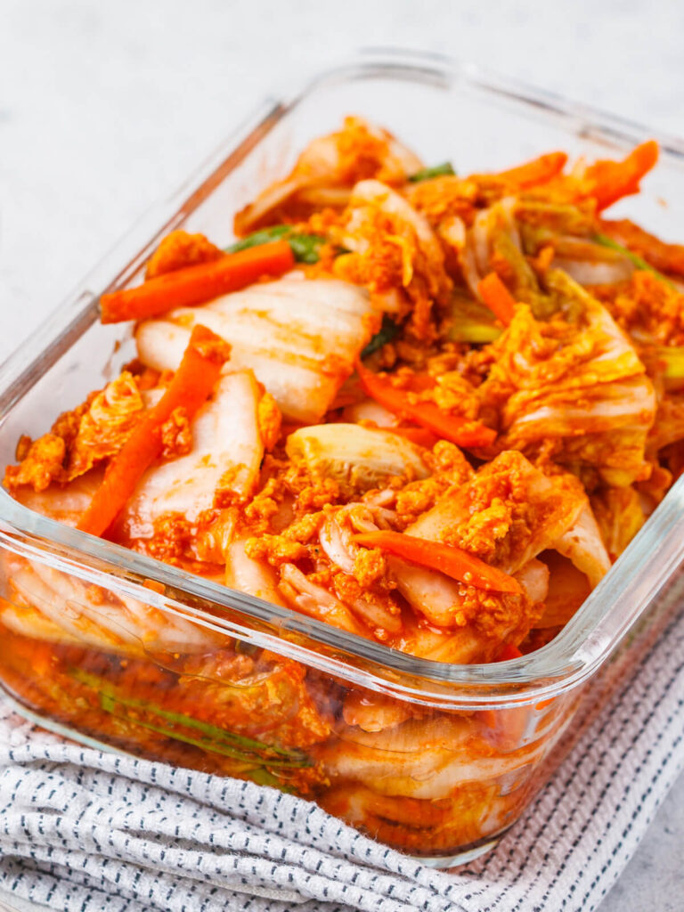 Kimchi aus Chinakohl mit Kaki