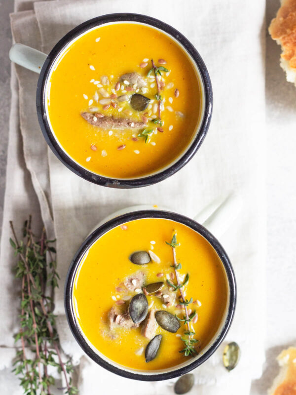 Kürbiscremesuppe mit gebratener Leber