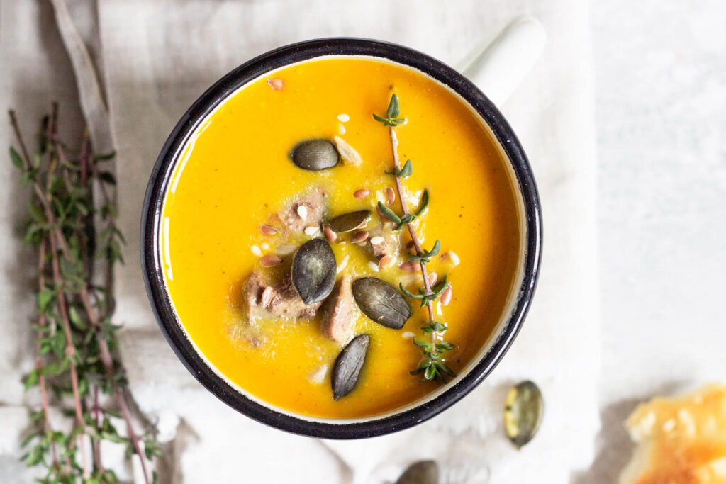 Kürbiscremesuppe mit gebratener Leber