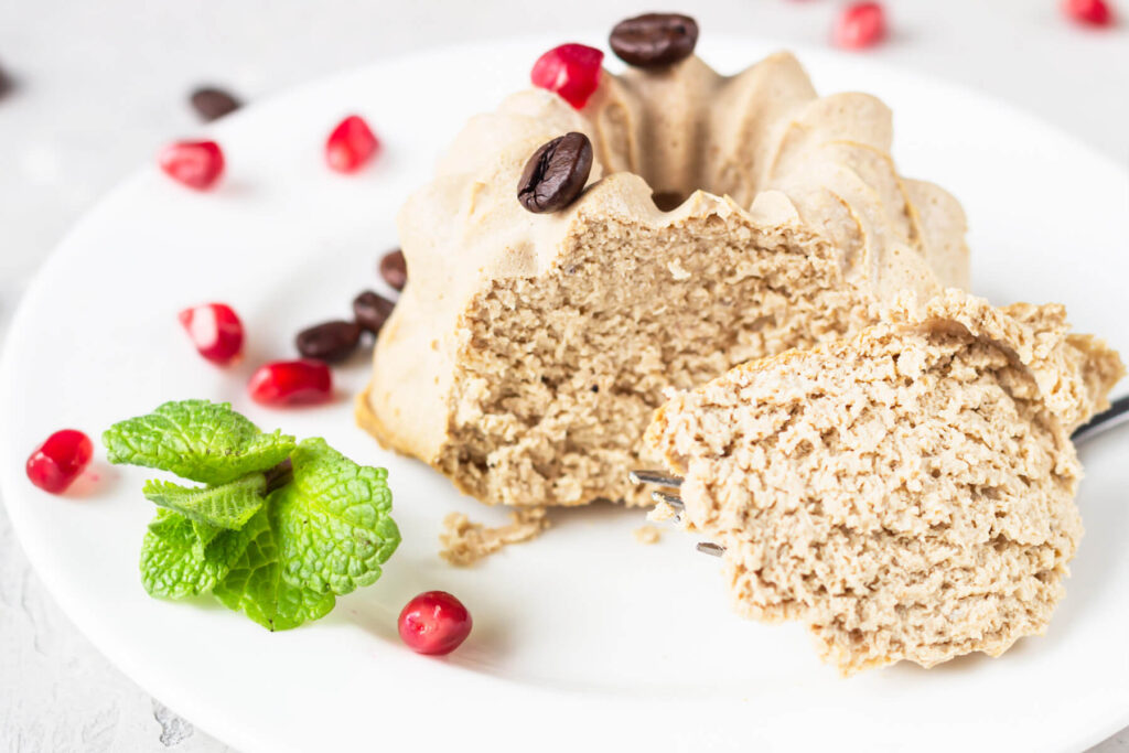 Fitness-Mini-Cheesecakes mit Kaffee & Kokos (Zuckerfrei)