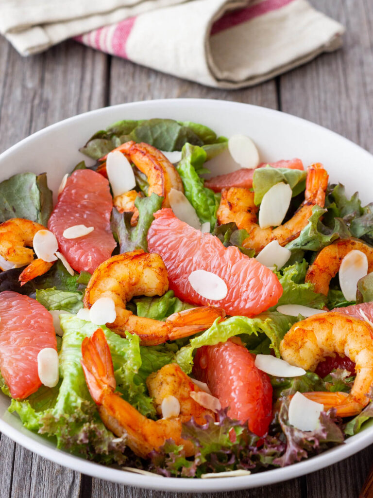 Garnelen-Grapefruit-Salat mit Mandeln
