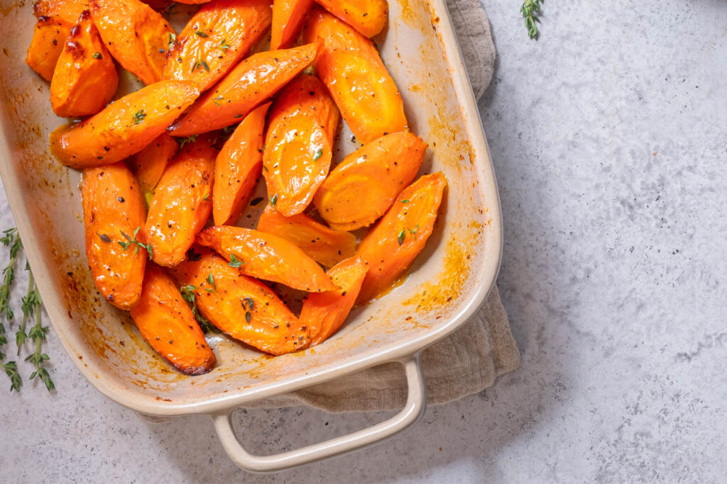 Gebackene Honig-Balsamico-Karotten mit Thymian