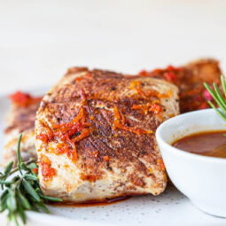 Putensteaks mit Orangen-Sauce