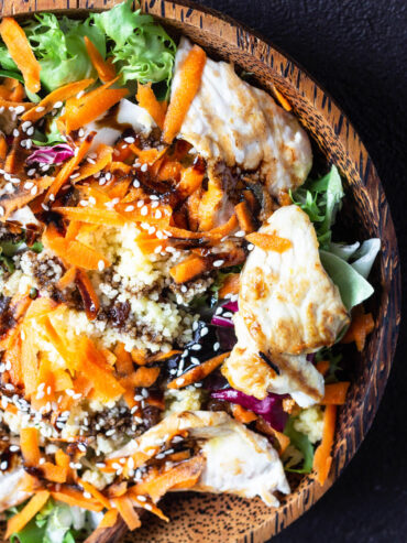 Schneller Couscous-Salat mit Pute, Karotten & Orangendressing