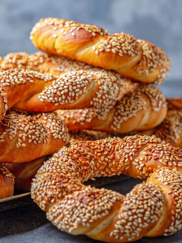 Simit – türkische Sesamringe wie vom Bäcker
