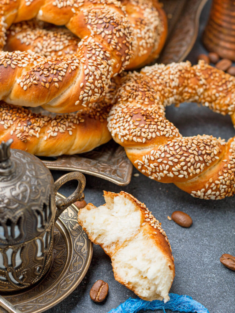 Simit – türkische Sesamringe wie vom Bäcker