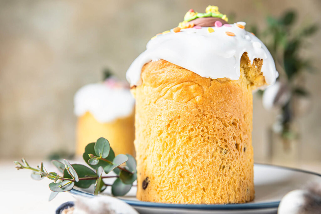 Orangen-Kulitsch mit Rosinen – Osterkuchen nach osteuropäischer Art
