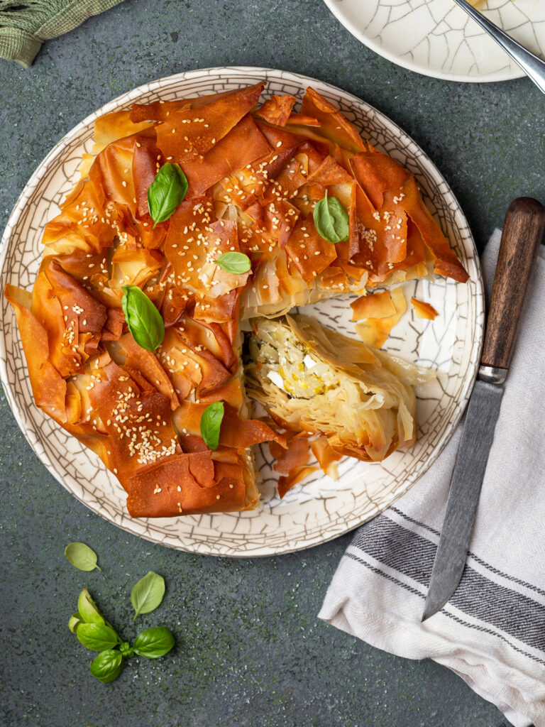 Prasopita – Griechischer Lauchkuchen mit Filoteig und Feta