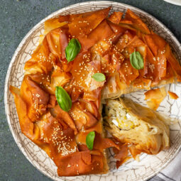 Prasopita – Griechischer Lauchkuchen mit Filoteig und Feta