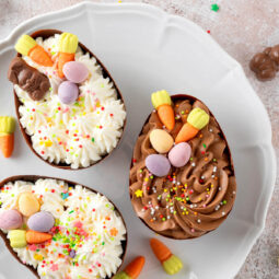 Schoko-Ostereier mit Cheesecake-Füllung