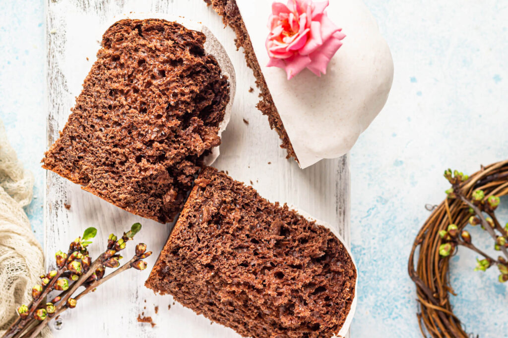 Schokoladen-Kulich mit Rosinen – Ostergebäck