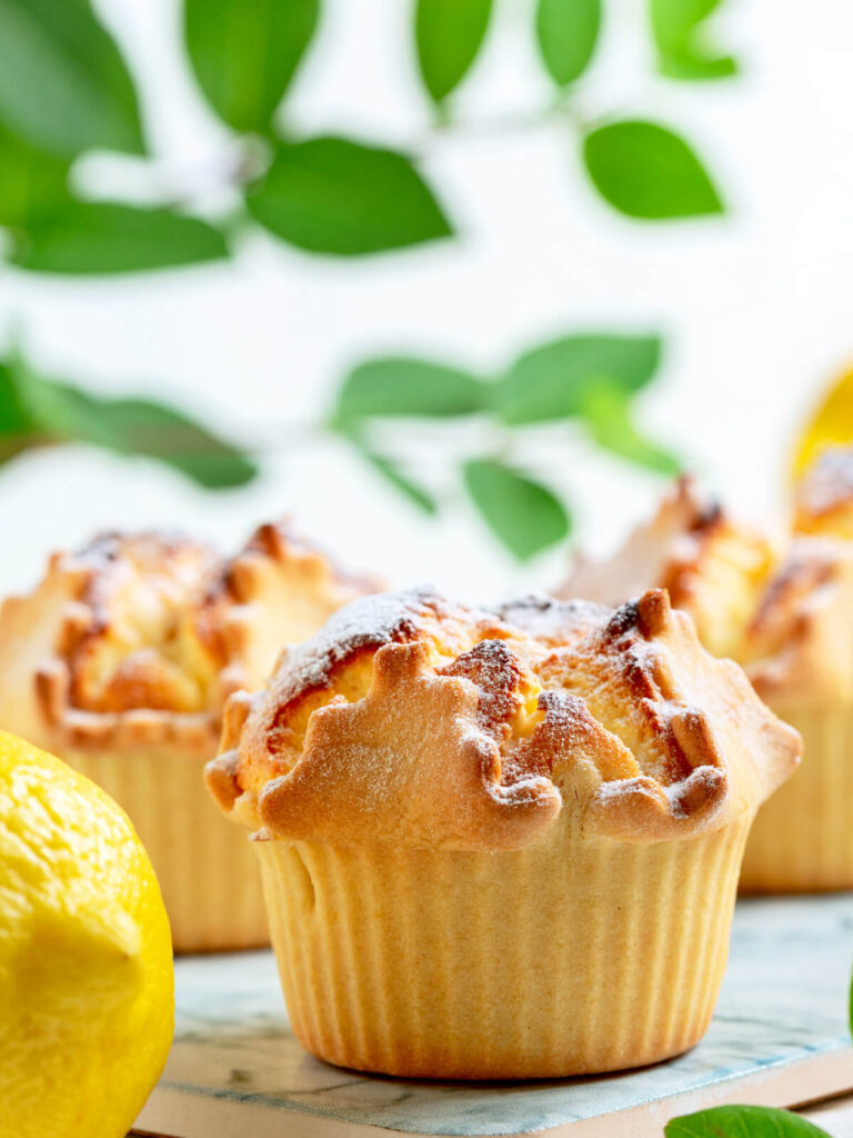 Soffioni (italienische „Liebesbriefe“) – Ricotta-Zitronen-Törtchen aus dem Ofen