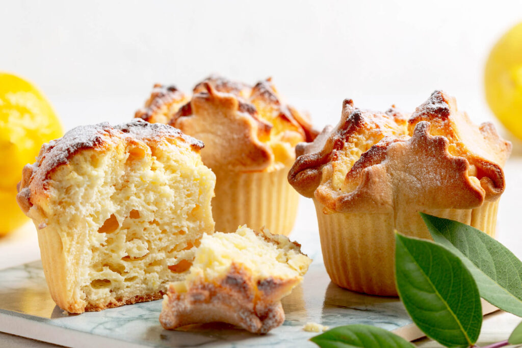 Soffioni (italienische „Liebesbriefe“) – Ricotta-Zitronen-Törtchen aus dem Ofen