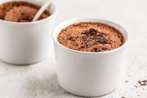 Vegane Schokomousse aus Aquafaba