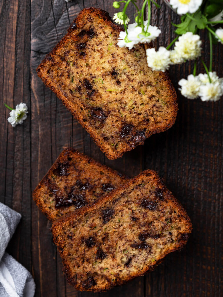 Bananen-Zucchini-Kuchen mit Schokolade