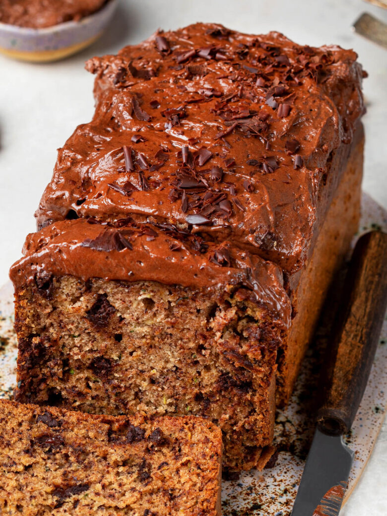 Bananen-Zucchini-Kuchen mit Schokolade