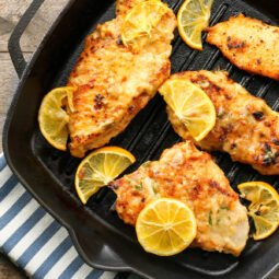 Chicken Piccata – Hähnchenbrustfilet in Zitronen-Kapern-Butter-Sauce