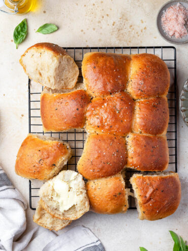 Fluffige Kartoffelbrötchen: Saftiges Rezept für weiche Hefebrötchen