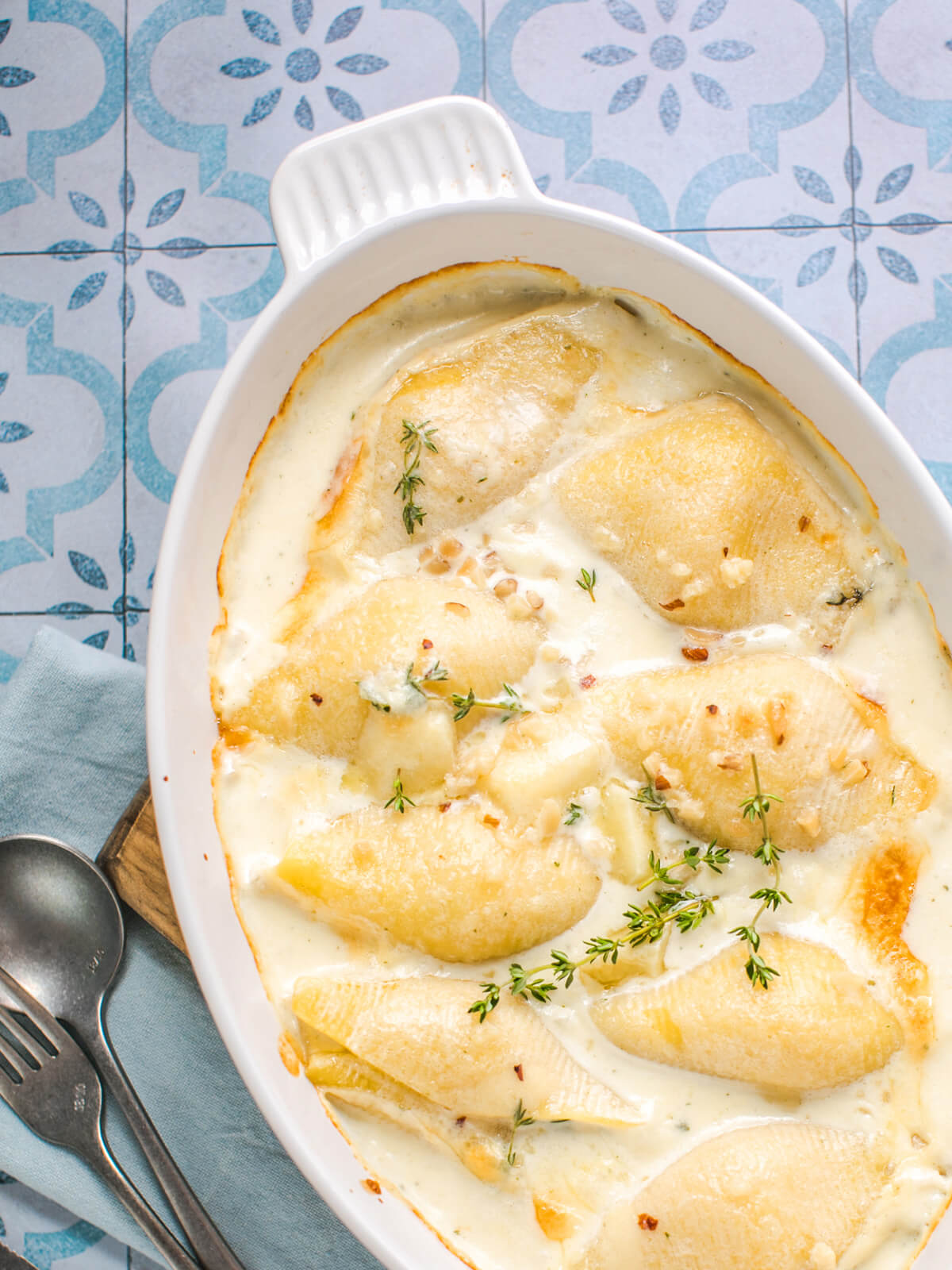 Gefüllte Conchiglioni mit Hähnchen aus dem Ofen – Überbackene Muschelnudeln