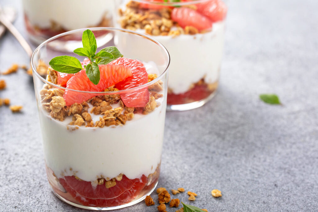 Grapefruit-Granola-Joghurt-Parfait