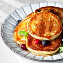 Joghurt-Pfannküchlein (Oladji)