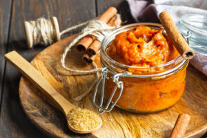 Kürbisaufstrich (Pumpkin Butter) – cremig & würzig