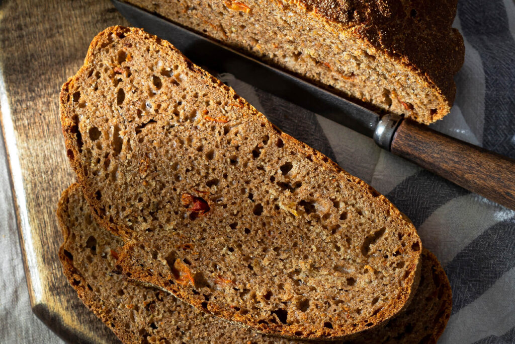 Mediterranes Vollkornbrot ohne Kneten: Einfaches No-Knead Rezept