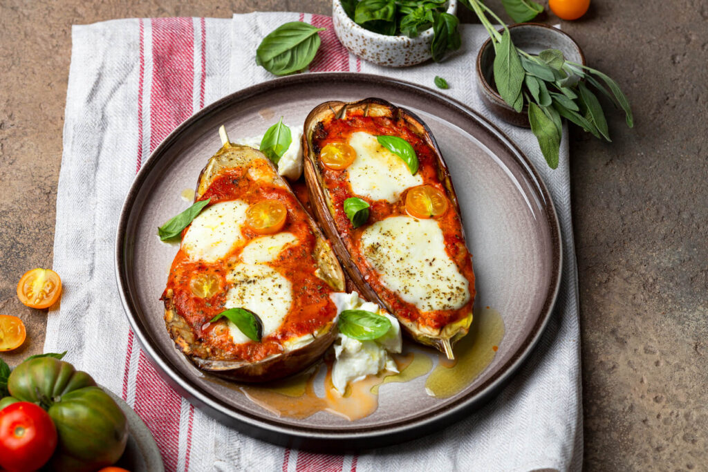 Ofengebackene Auberginen mit Passata & Mozzarella
