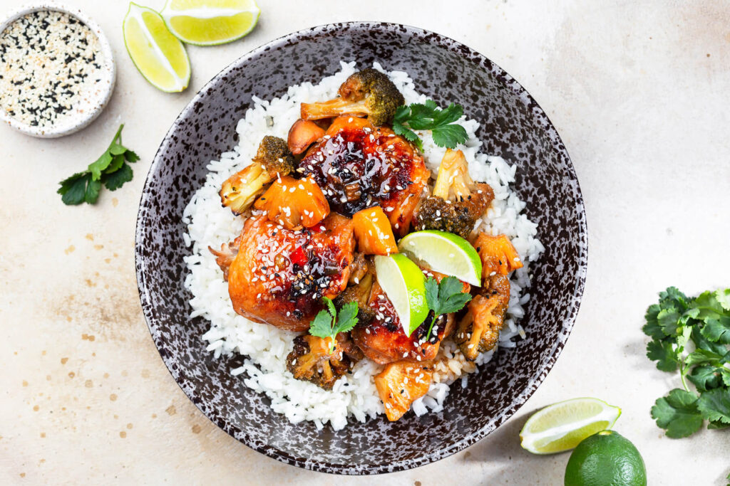 Teriyaki-Hähnchen mit Brokkoli und Limetten-Reis