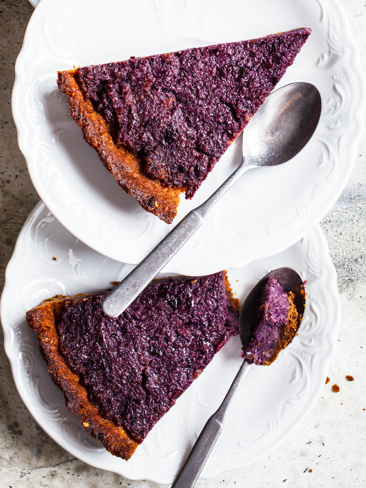 Vegane Beerentarte – Mandel-Hafer-Mürbeteig & Waldbeeren-Füllung