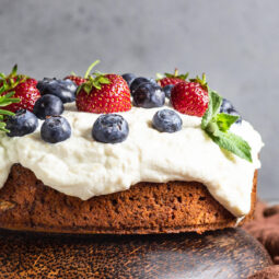 Vollkornkuchen mit Zucchini und Karotten