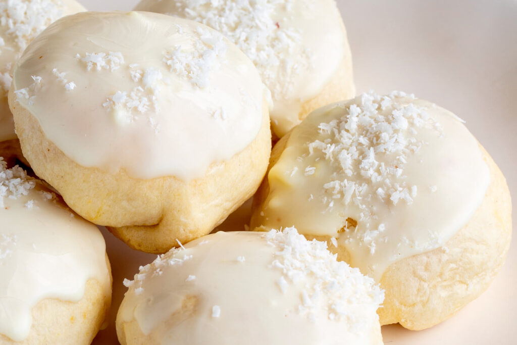 Zitronenkekse mit Lemon-Curd-Füllung