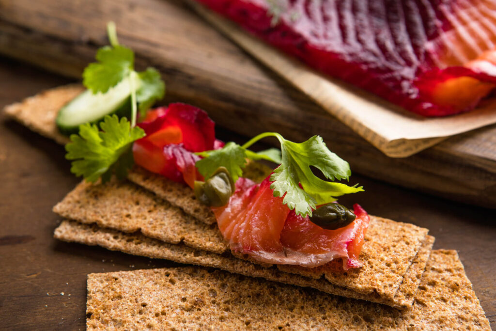 Rote-Bete-Gravlax nach skandinavischer Art