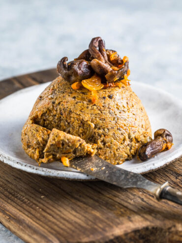 Vegetarische Bohnen-Pastete mit Pilzen