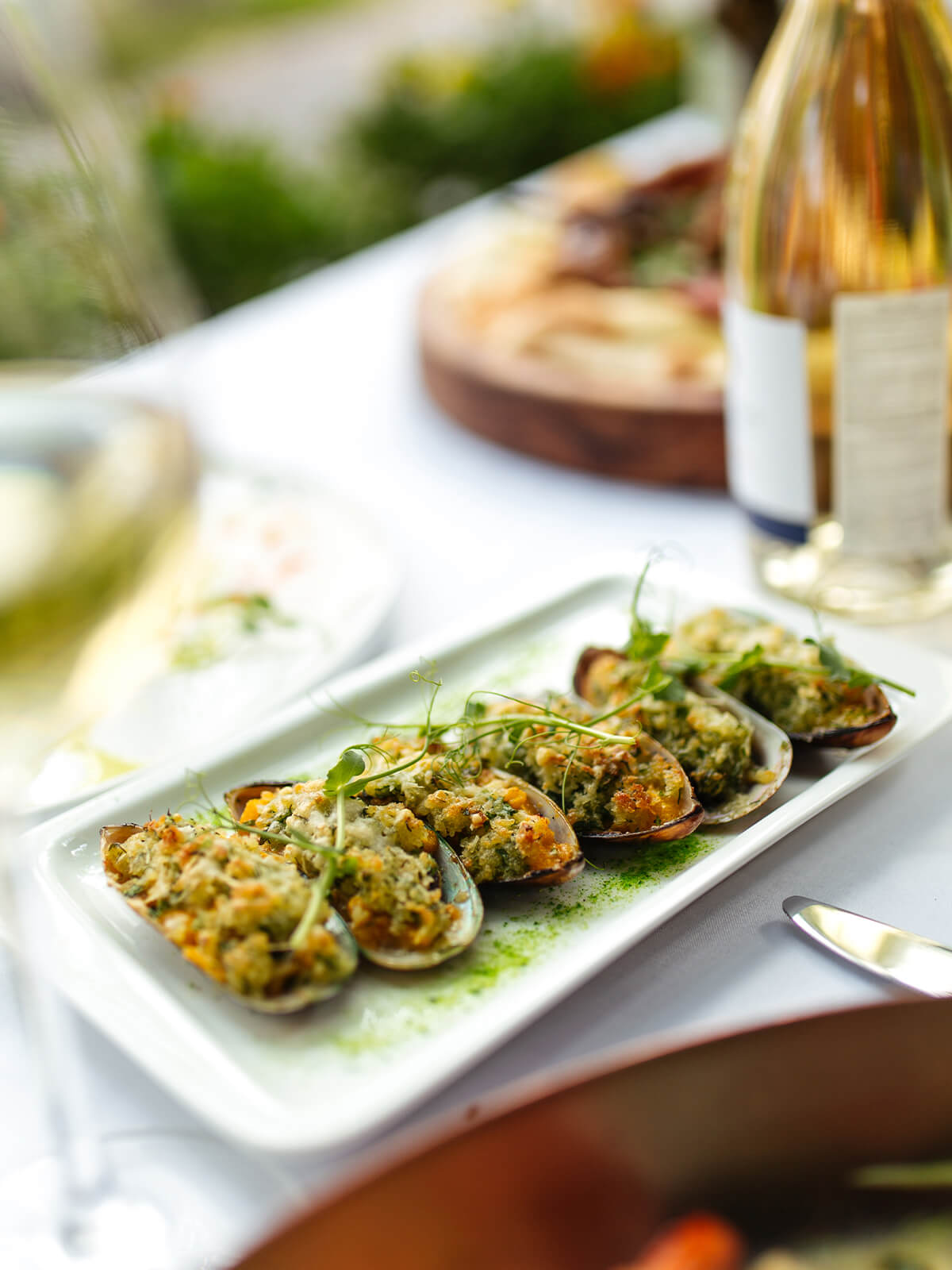 Cozze Gratinate – gefüllte Miesmuscheln mit goldbrauner Parmesan-Kruste aus dem Ofen