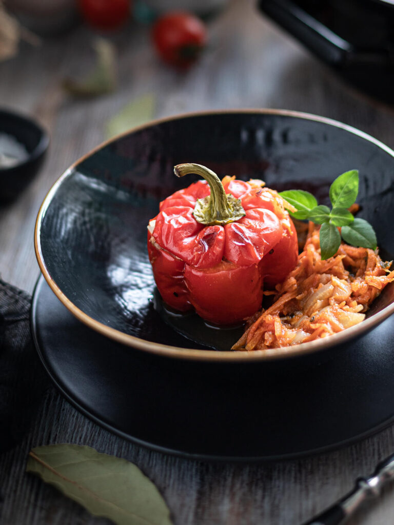 Gefüllte Paprika mit Hackfleisch und Reis – osteuropäischer Klassiker