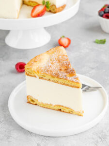Karpatka mit Brandteig und Puddingfüllung