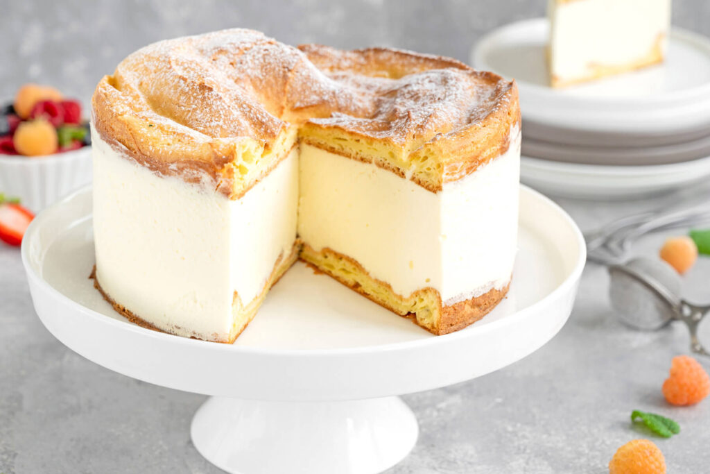 Karpatka – Polnischer Brandteigkuchen mit cremiger Puddingfüllung