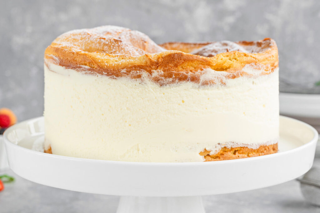 Karpatka – Polnischer Brandteigkuchen mit cremiger Puddingfüllung