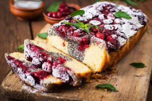 Kirsch-Mohn-Kastenkuchen – Saftiger Rührkuchen