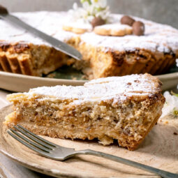 Pastiera Napoletana – Der neapolitanische Osterkuchen, der nach Orangenblüten duftet