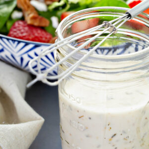 Ranch-Dressing mit Feta