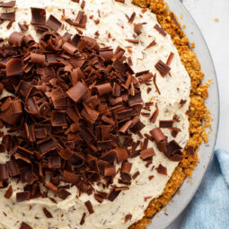 Ricotta-Schokoladen-Cannoli-Pie - Kuchen ohne Backen mit Keksboden