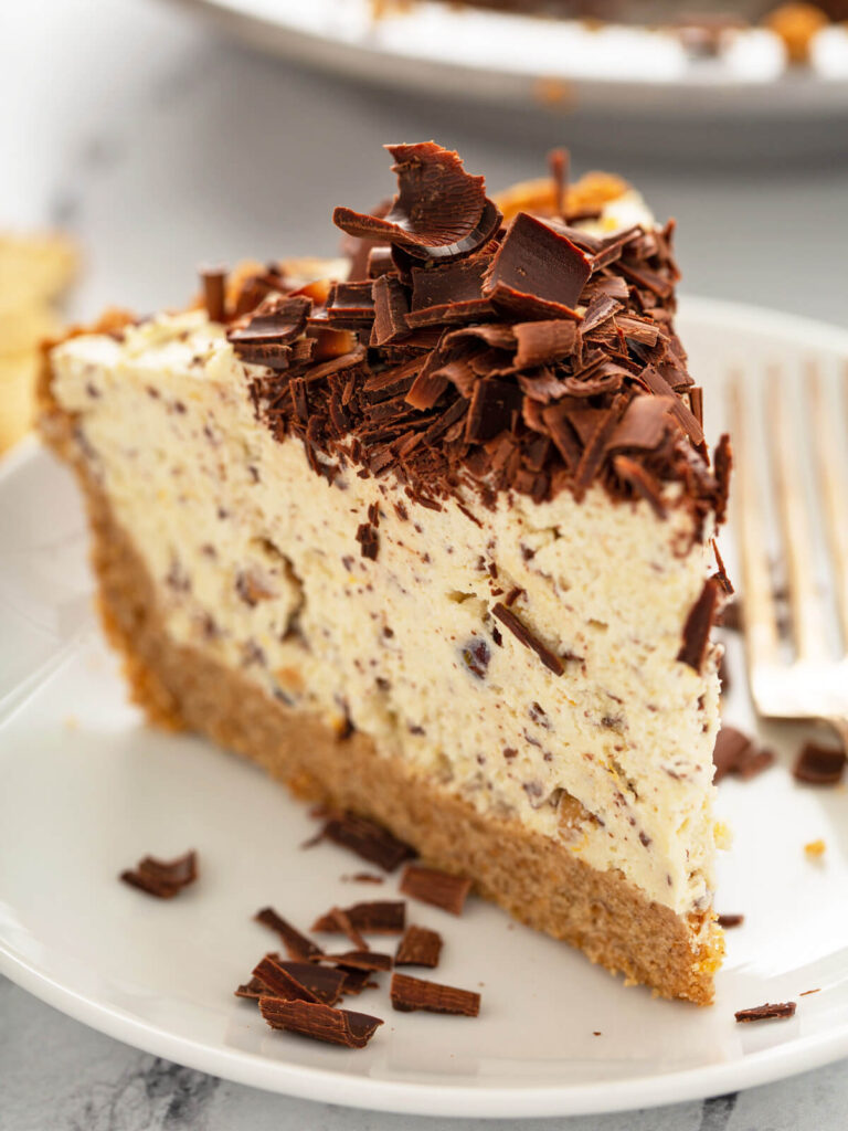 Ricotta-Schokoladen-Cannoli-Pie - Kuchen ohne Backen mit Keksboden